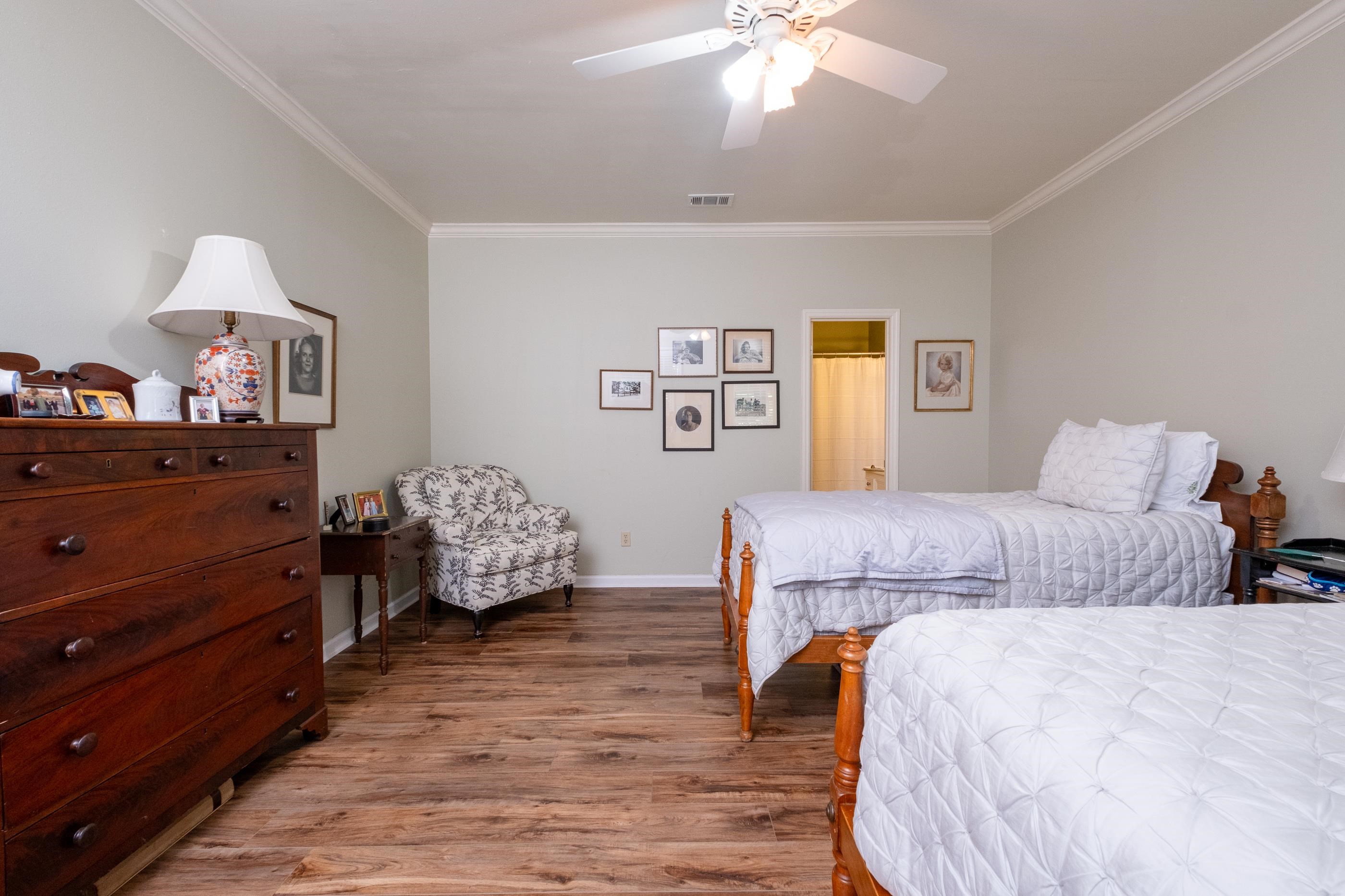 WINDSOR CT TOWNHOMES HPR - Residential