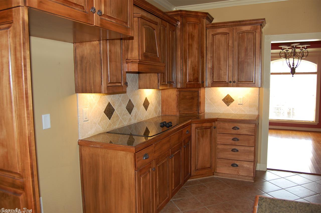 LONGHILLS VILLAGE - Residential