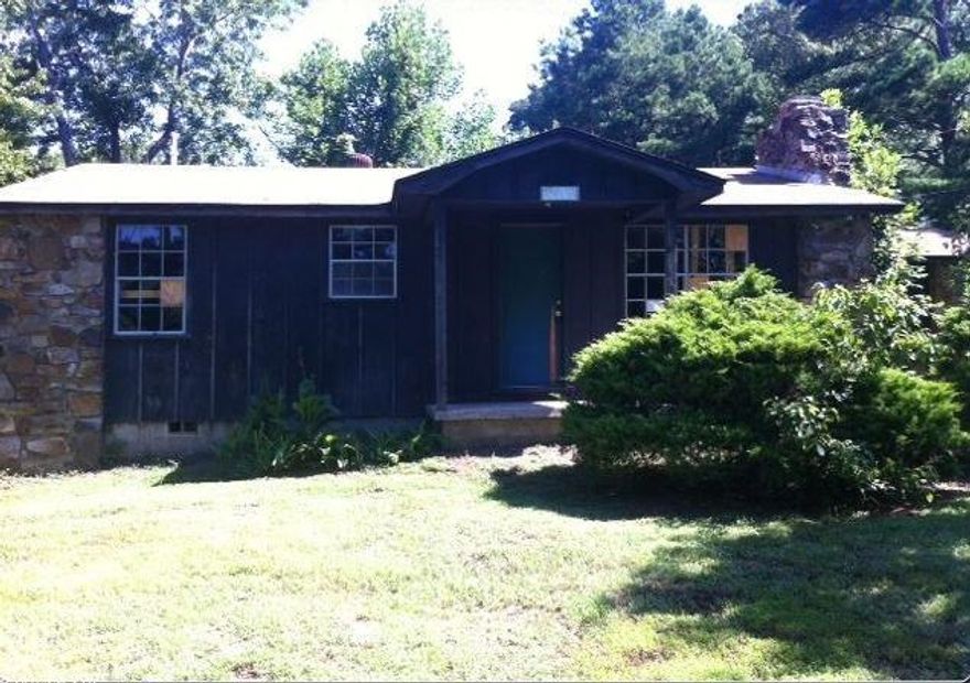 This property is now under auction terms. Pre-sale bids should be submitted through http://www.hudsonandmarshall.com/.  This property is subject to a 5% buyer's premium pursuant to the Auction Terms & Conditions (minimum may apply).  Please note that the commission percentages may change between the pre-sale and auction periods, so please contact listing agent to verify exact commission terms.  All auction assets will be sold subject to seller approval.  Please contact listing agent for details.