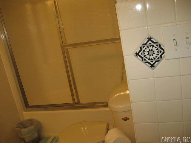 LAKEWOOD HILLS CONDO - Residential