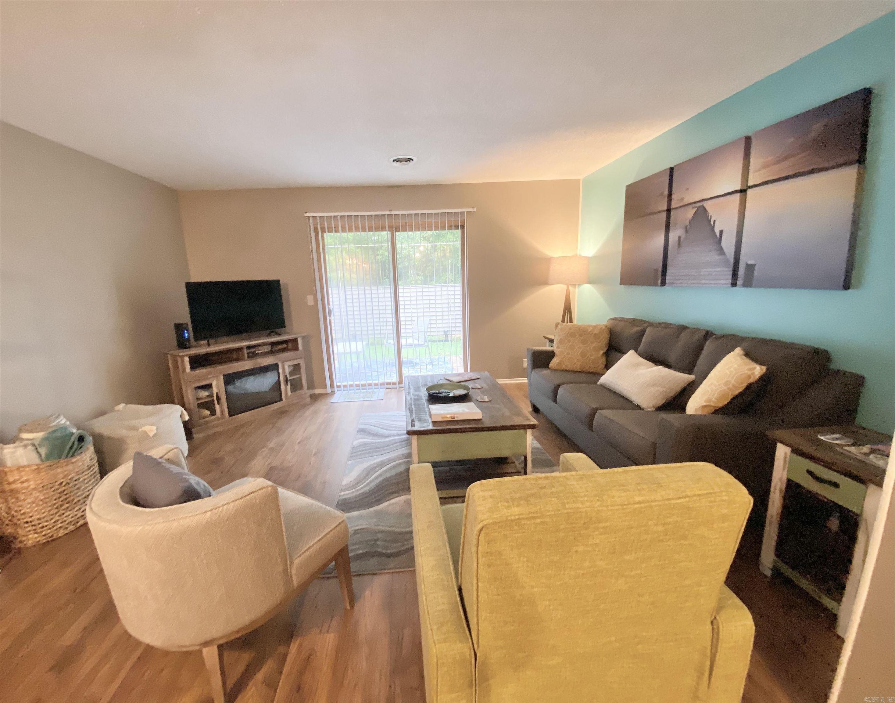 LAKEWOOD HILLS CONDO - Residential