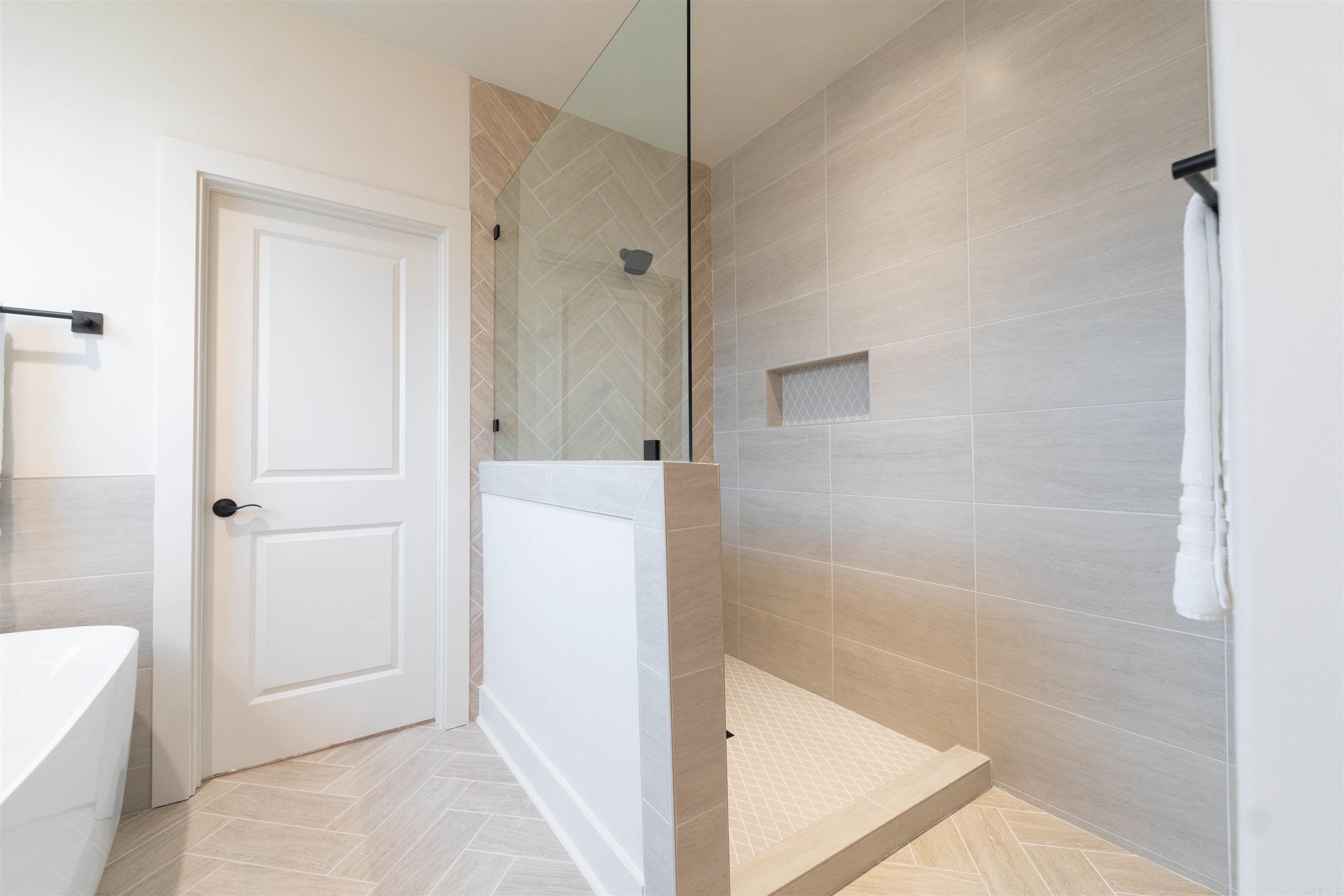 COUNTRY CLUB OF AR-QUARTERS ADDN - Residential