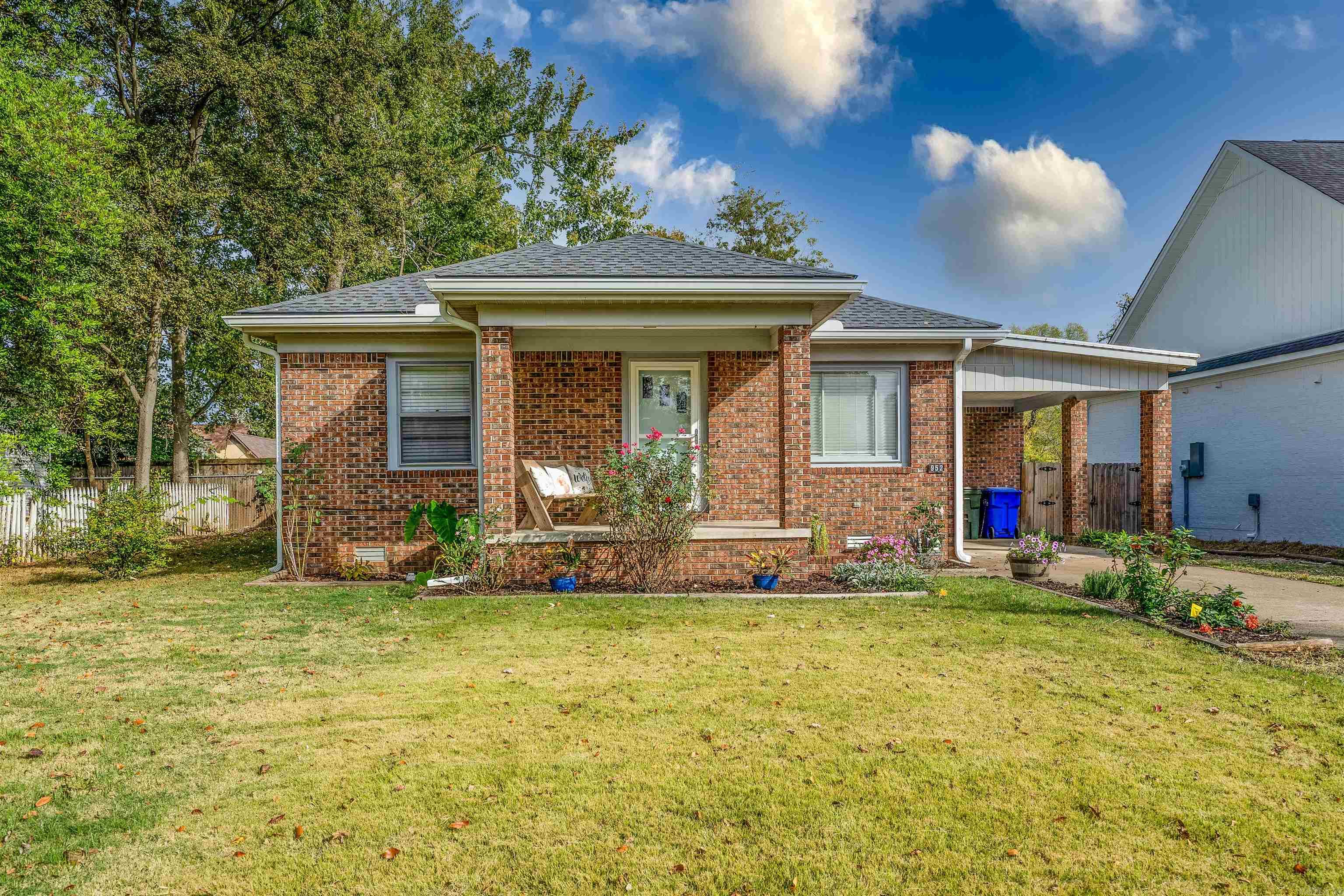 Adorable 3 bedroom 2 bath home in Old Town Conway! This charming home has had some TLC and is move-in ready! Home has the original hardwood floors, 1 year old roof, large laundry room with a flex space for a game room or office! Kitchen has new backsplash and living room has new built-in cabinets. Popcorn ceiling has been scraped, backyard has a covered back porch, fully fenced-in back yard with a storage shed, beautiful landscaping in the front and backyard with amazing rose bushes! Also has new gutters! Don't miss out on this amazing opportunity!