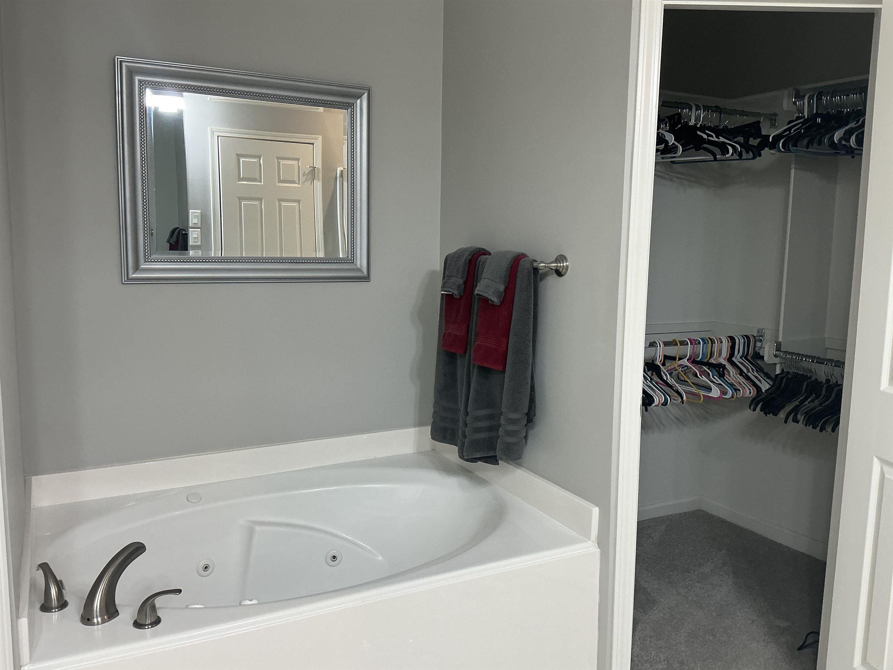 HERITAGE HEIGHTS - Residential