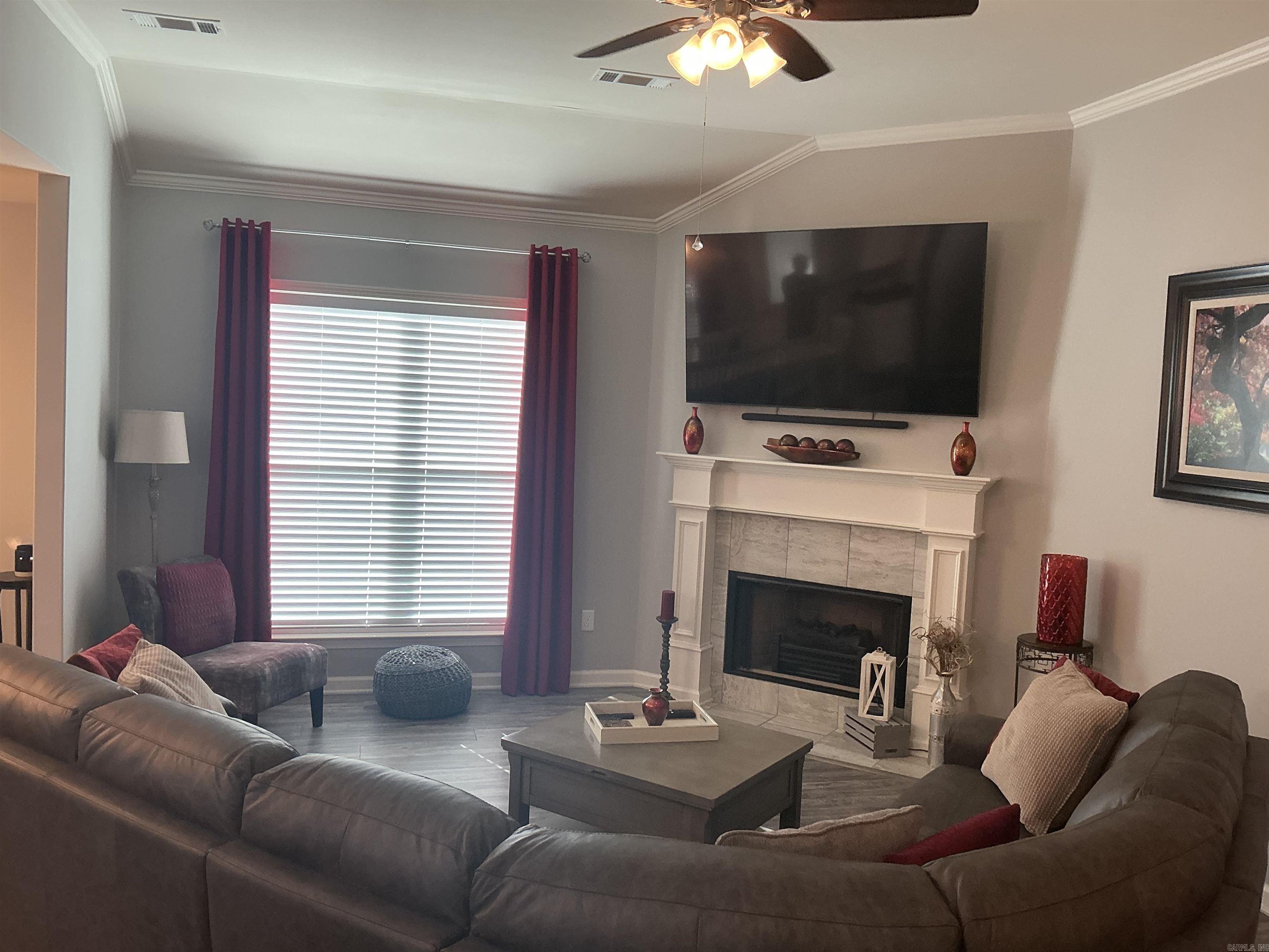 HERITAGE HEIGHTS - Residential