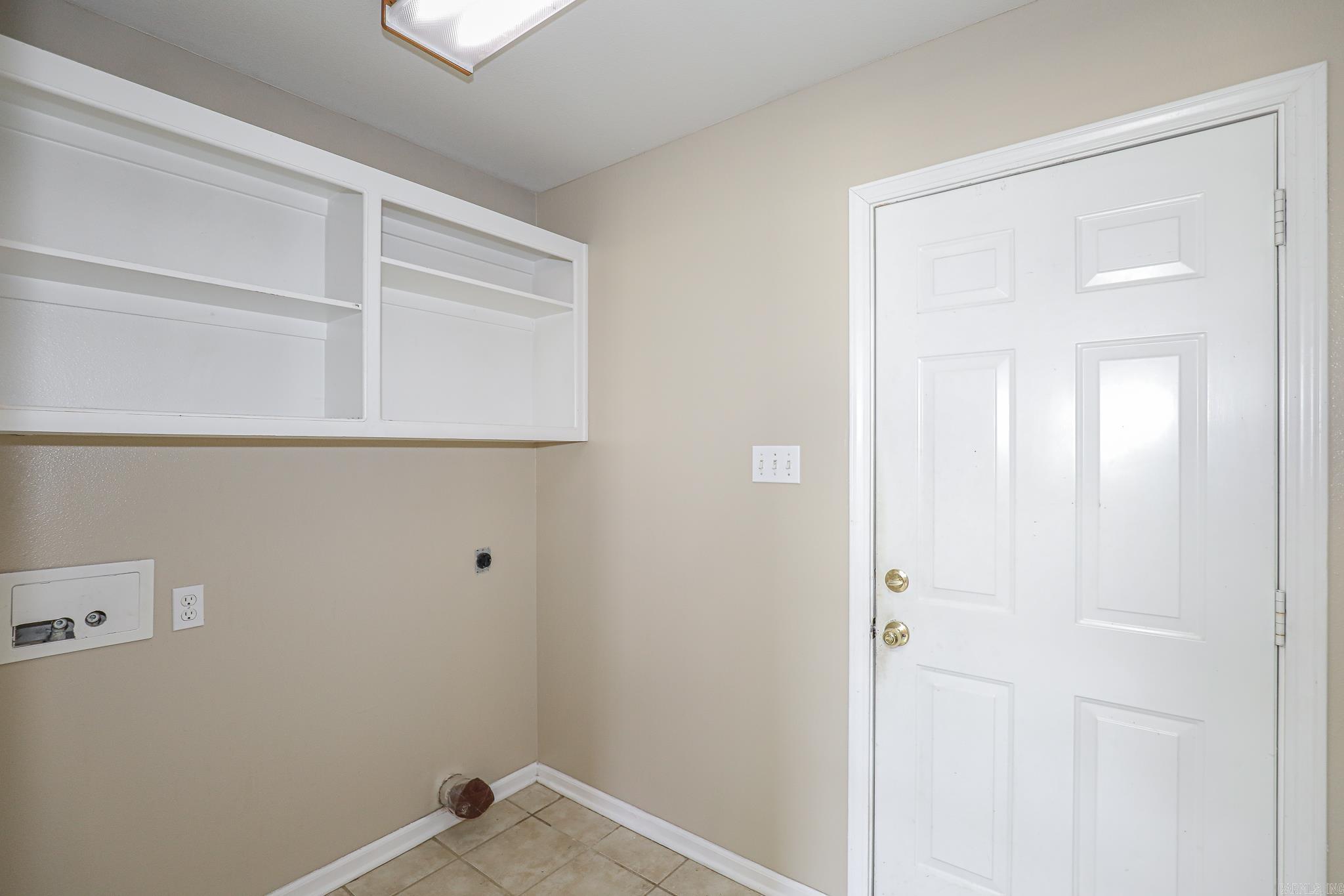 HARTFORD HILLS - Residential