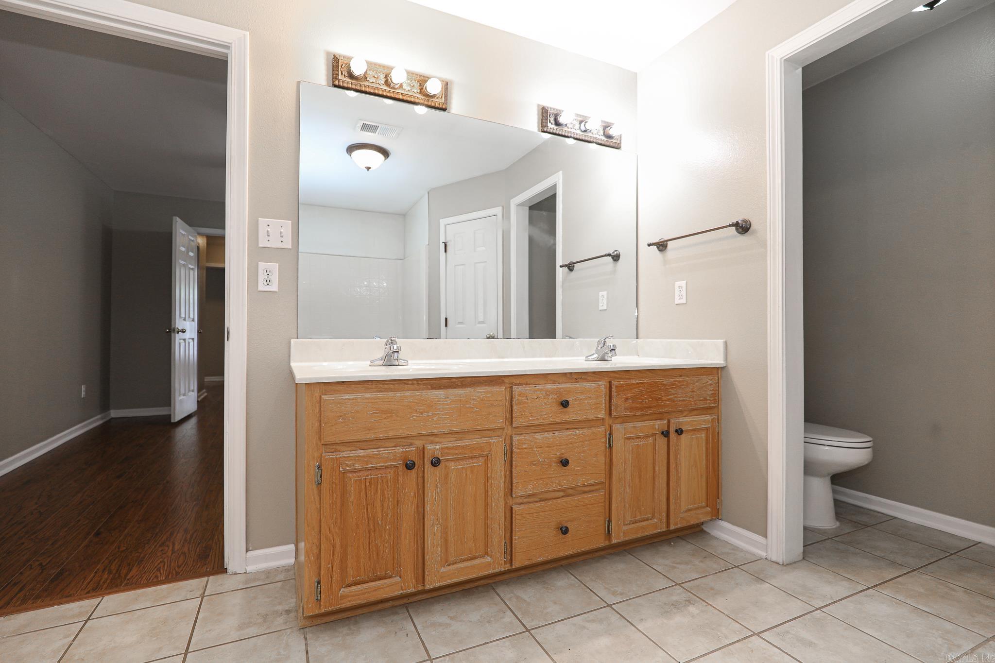 HARTFORD HILLS - Residential