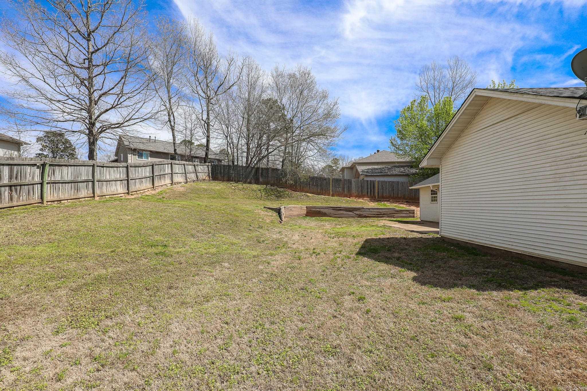 HARTFORD HILLS - Residential