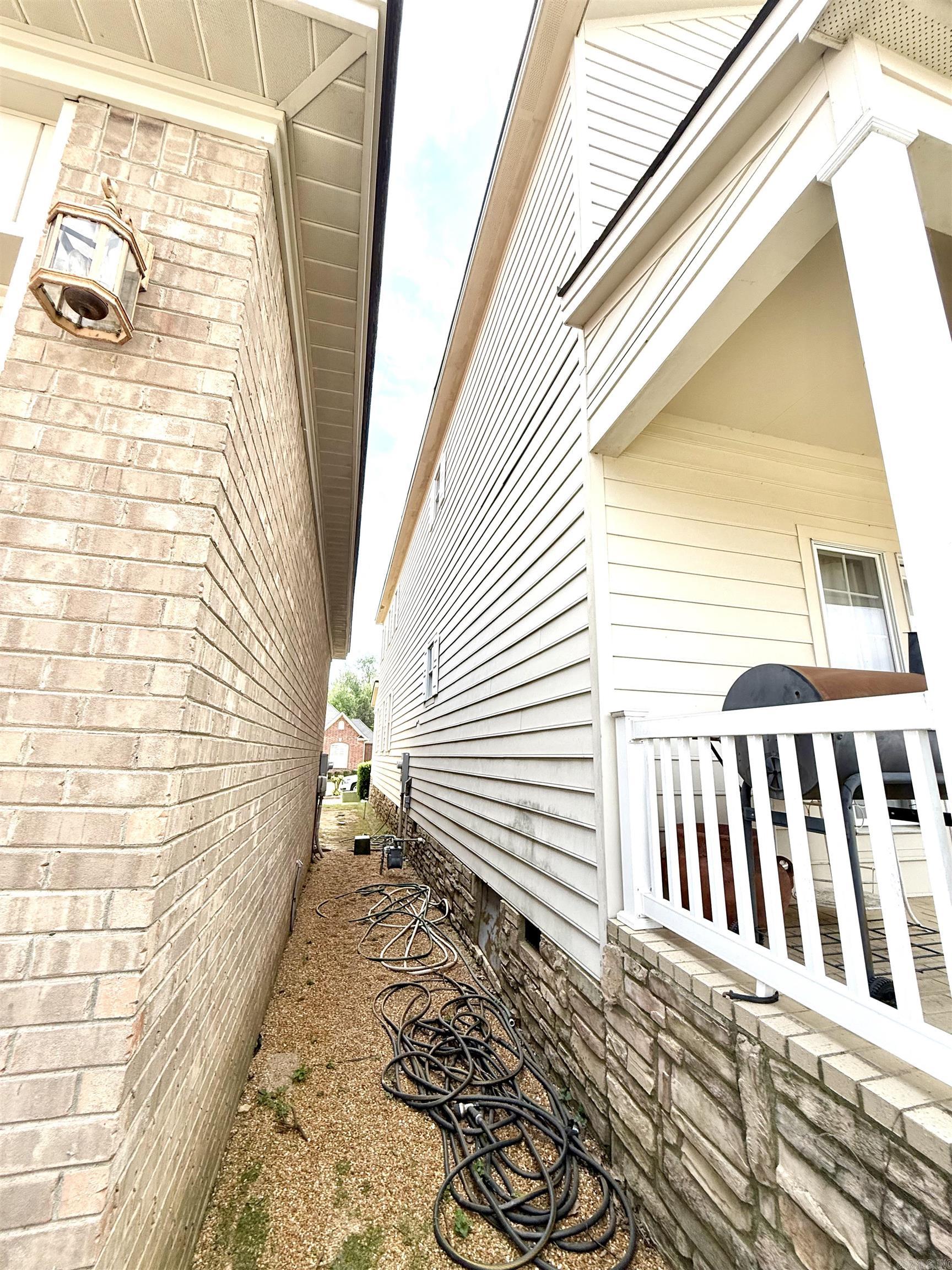 BELVEDERE COURT - Residential