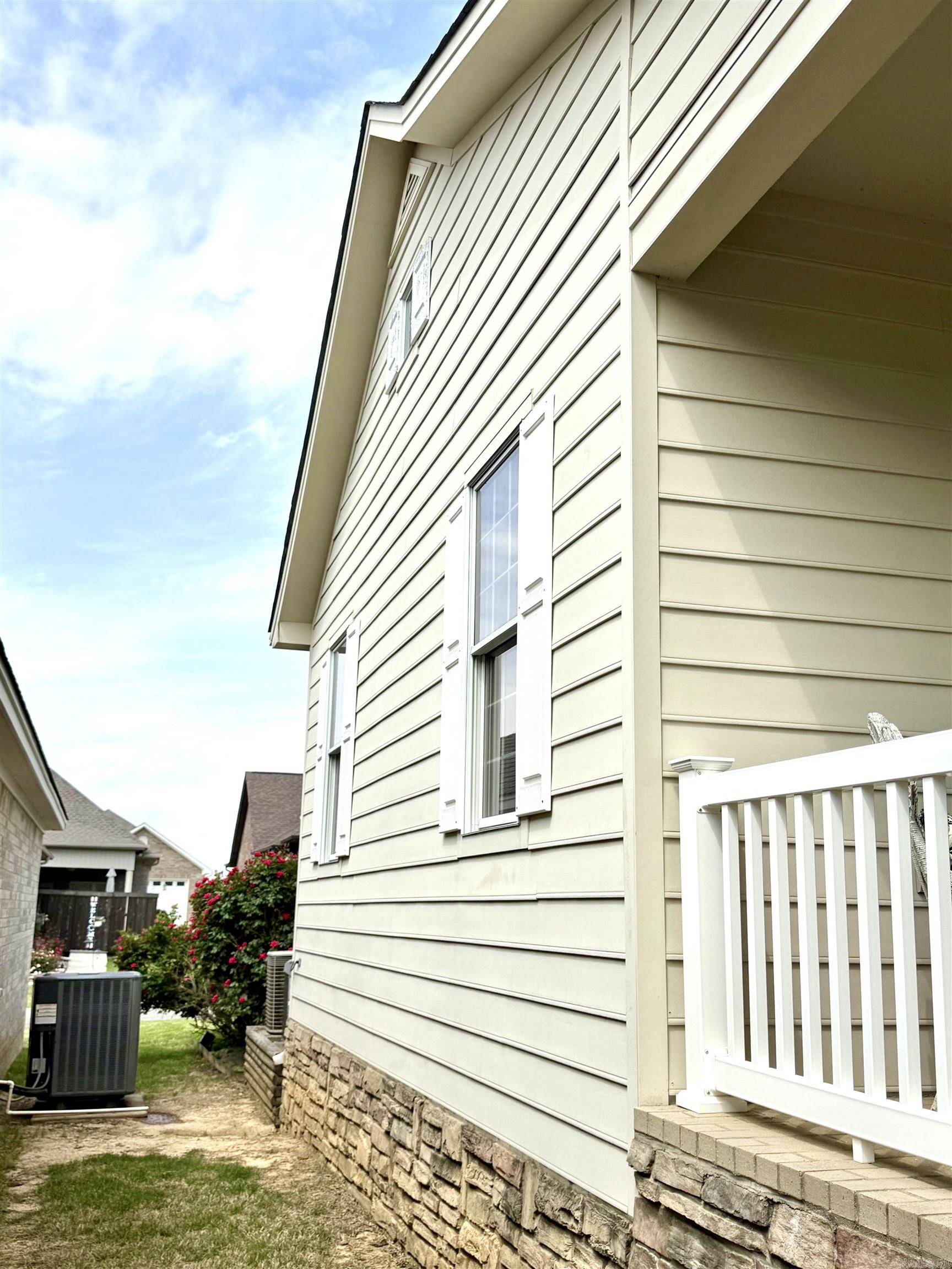 BELVEDERE COURT - Residential