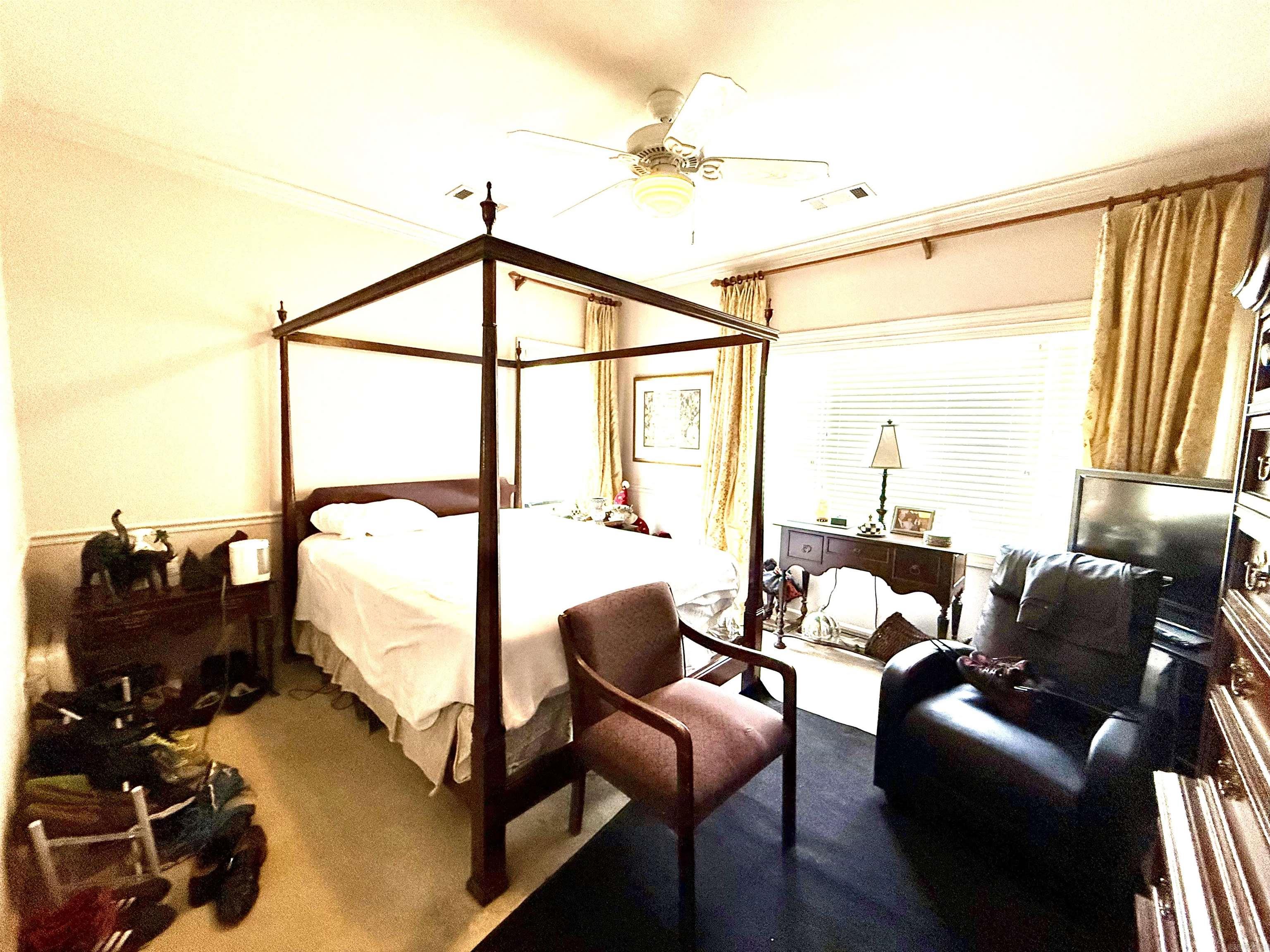 BELVEDERE COURT - Residential