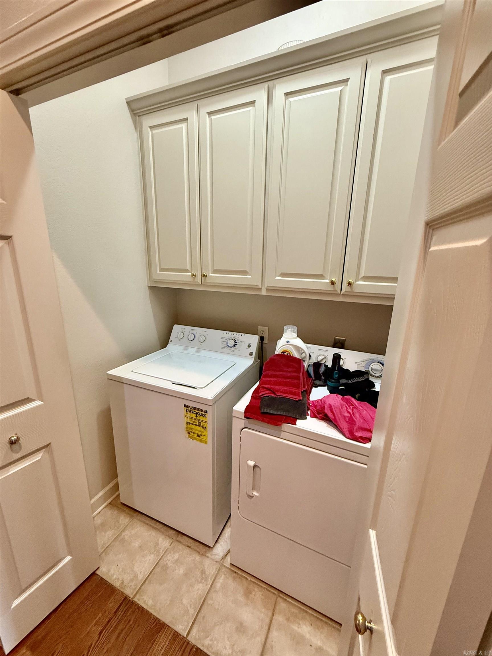 BELVEDERE COURT - Residential