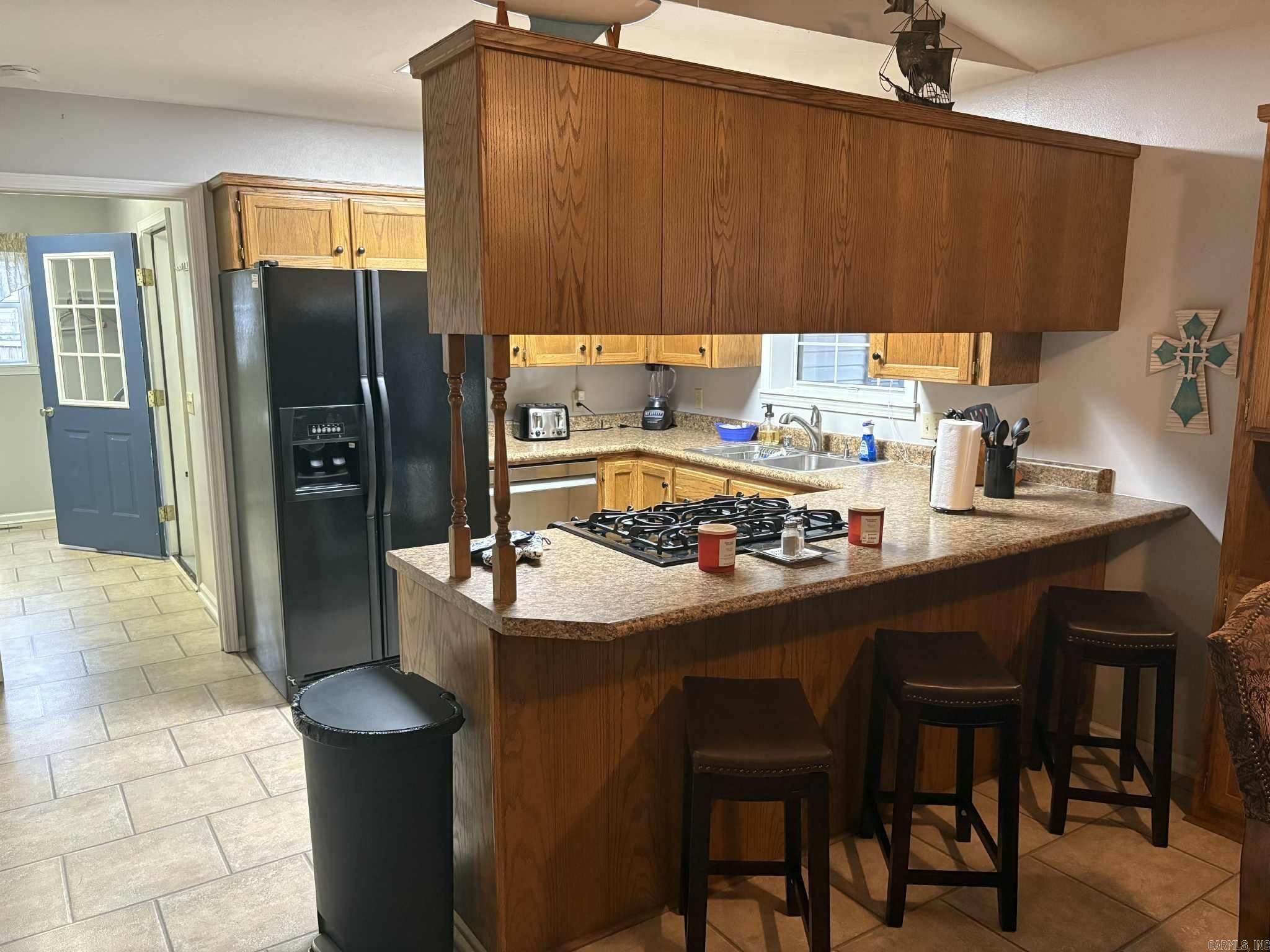 ARROWHEAD VILLAGE - Residential