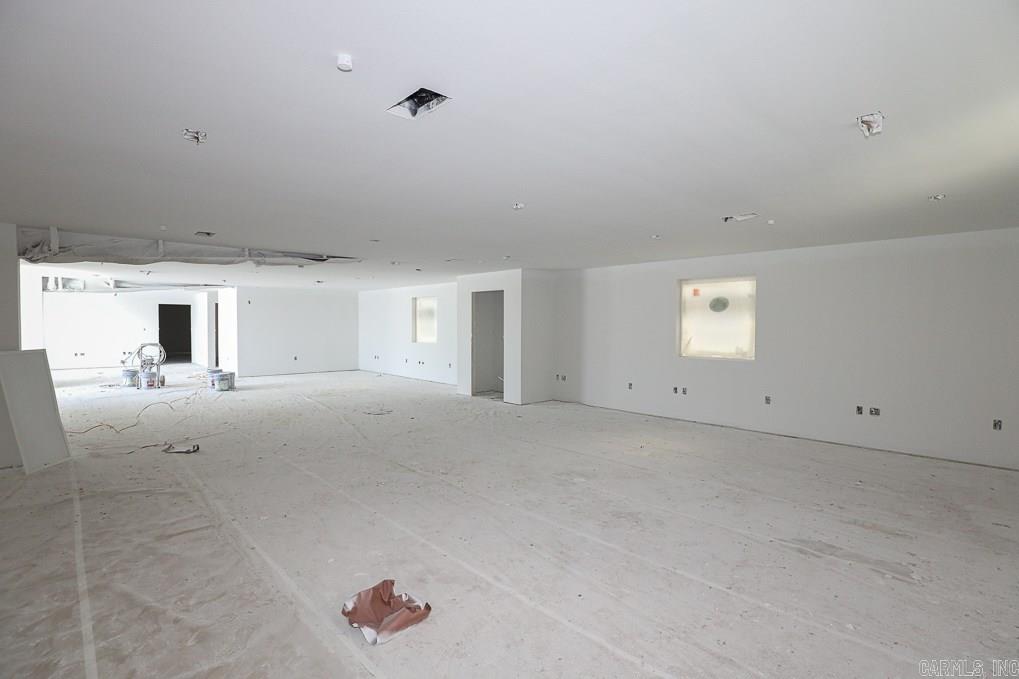 Metes & Bounds - Commercial Lease