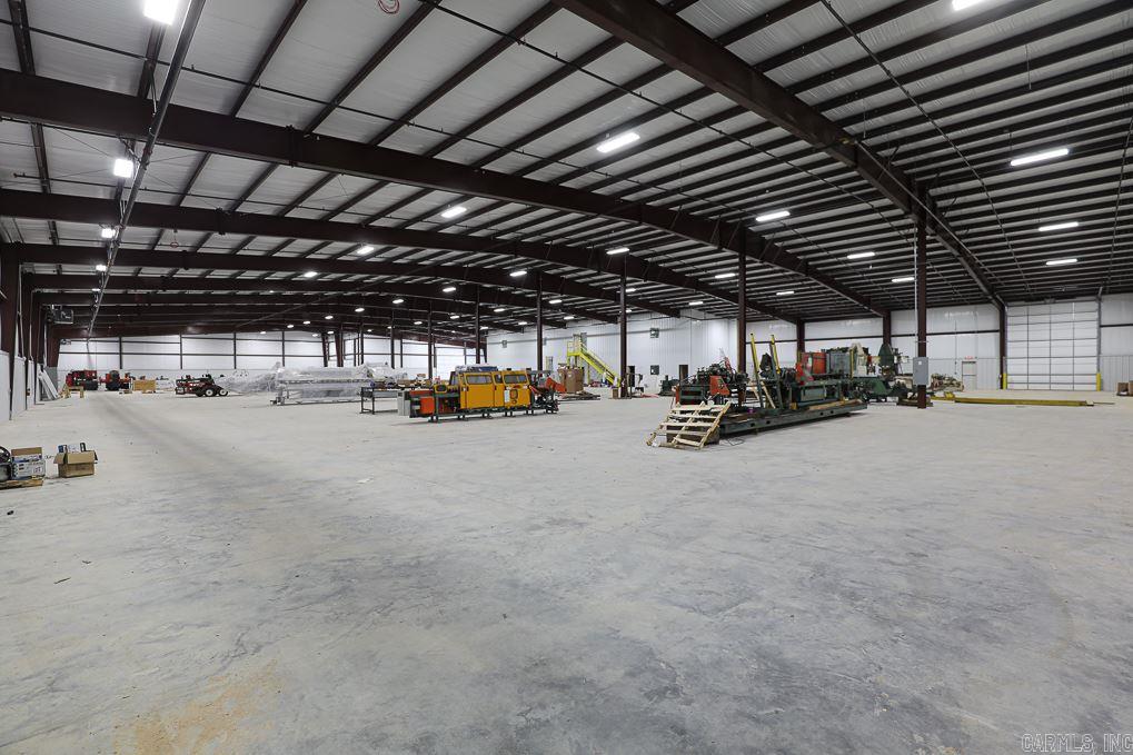 Metes & Bounds - Commercial Lease