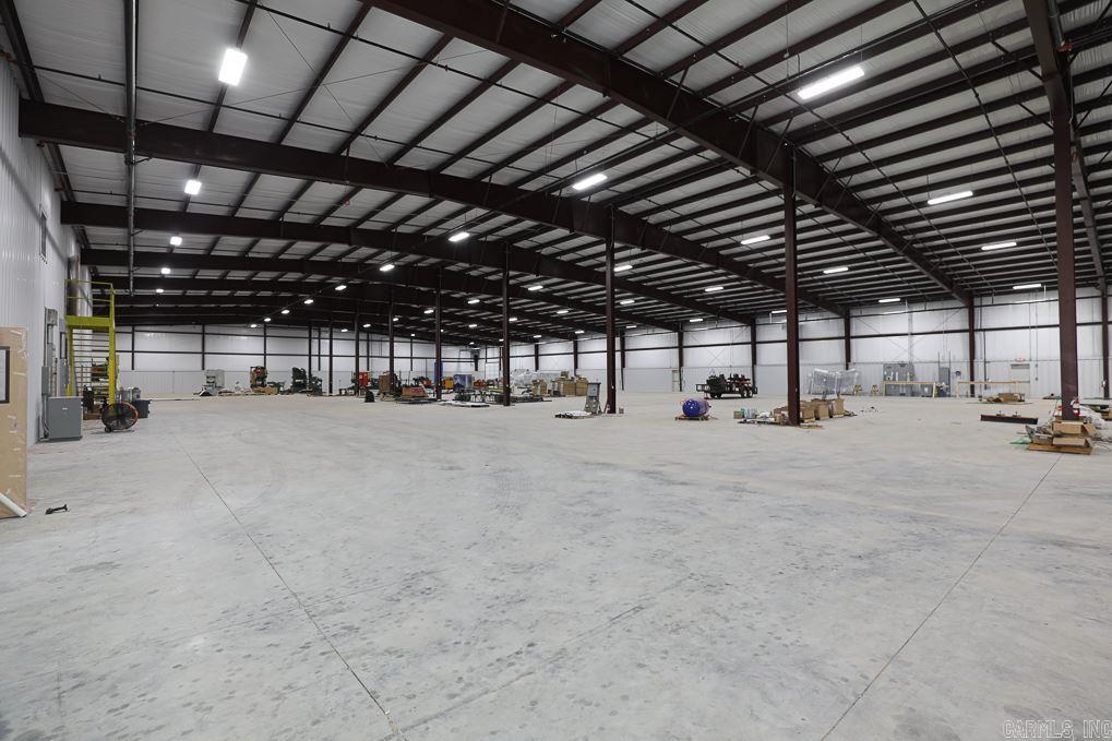 Metes & Bounds - Commercial Lease