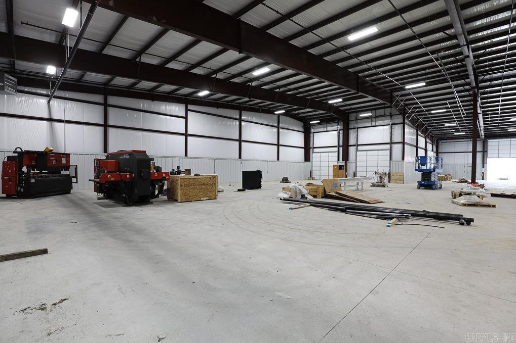 Metes & Bounds - Commercial Lease