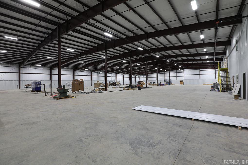 Metes & Bounds - Commercial Lease