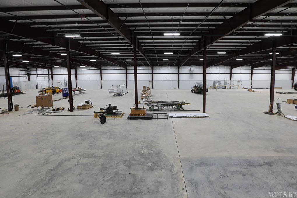 Metes & Bounds - Commercial Lease