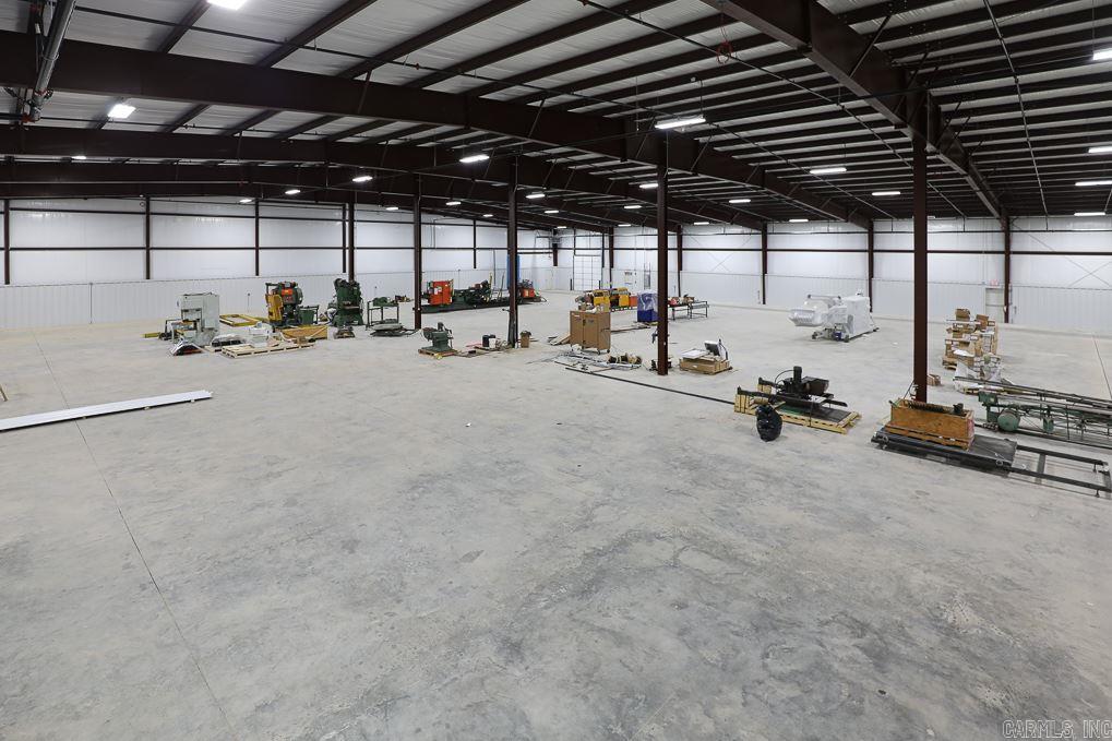 Metes & Bounds - Commercial Lease