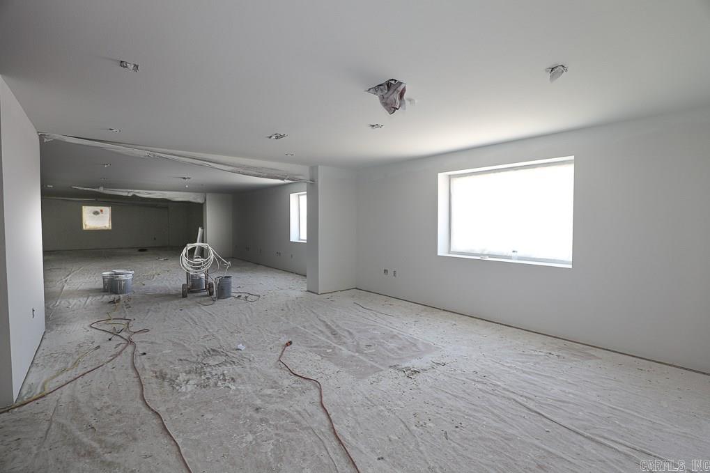 Metes & Bounds - Commercial Lease