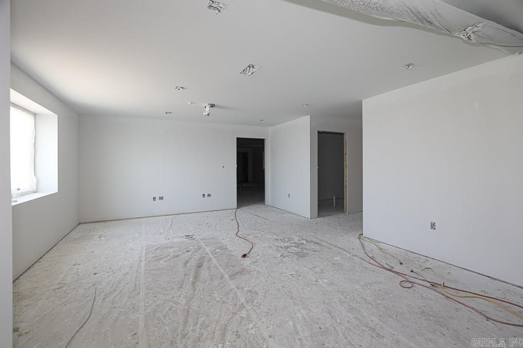 Metes & Bounds - Commercial Lease