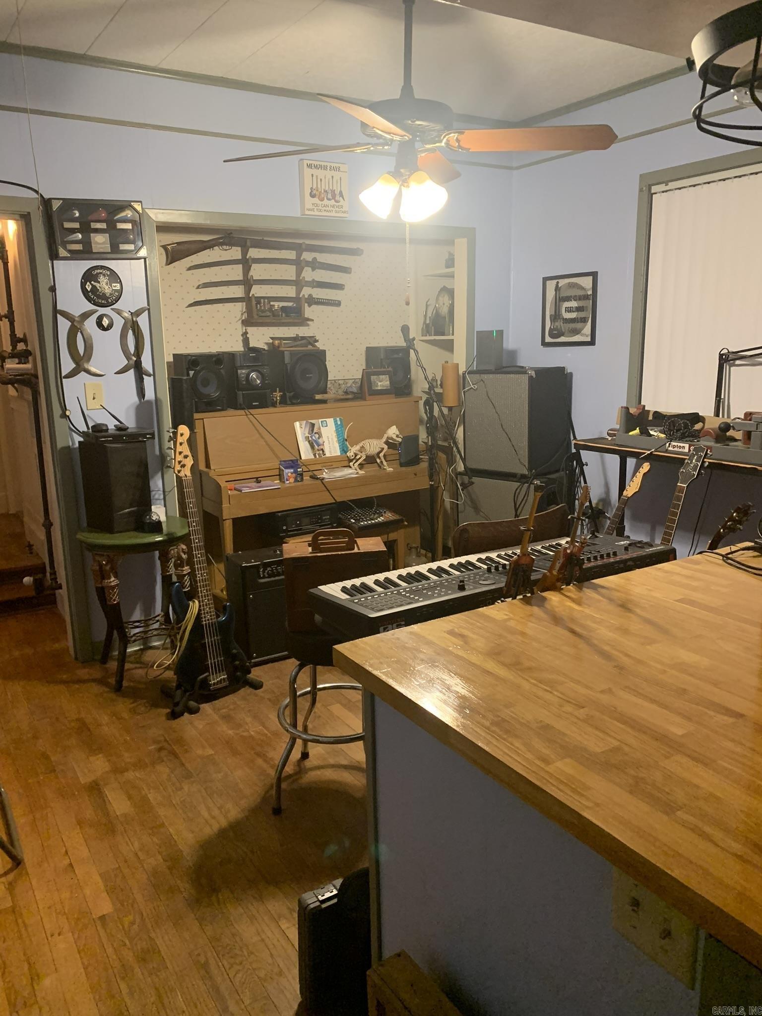 NORTH PARKVIEW - Residential