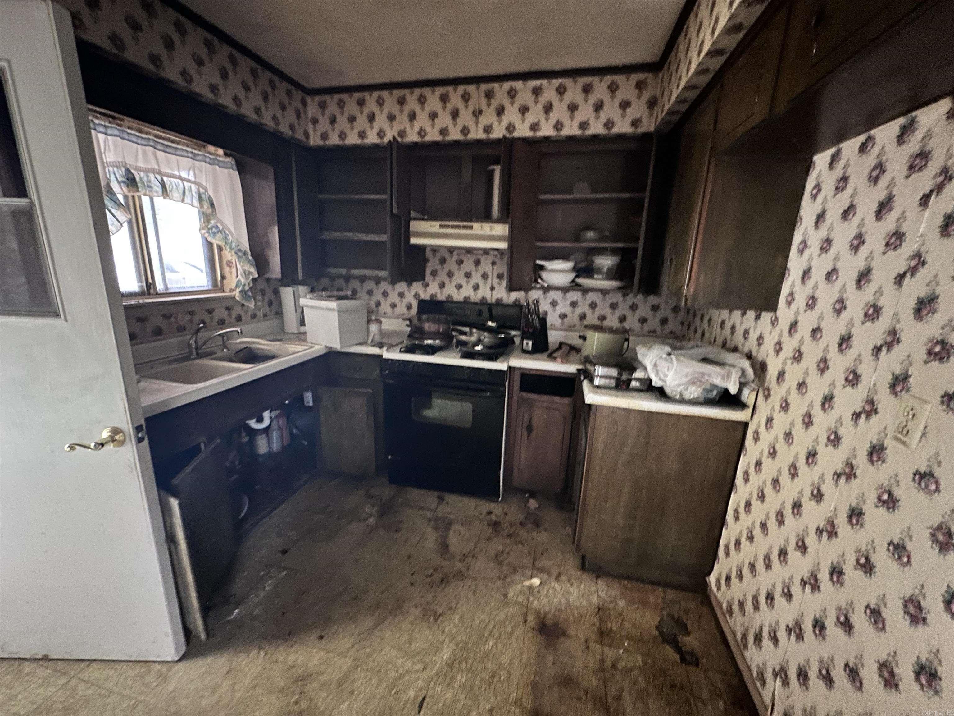 BAMBOO VILLAGE - Residential