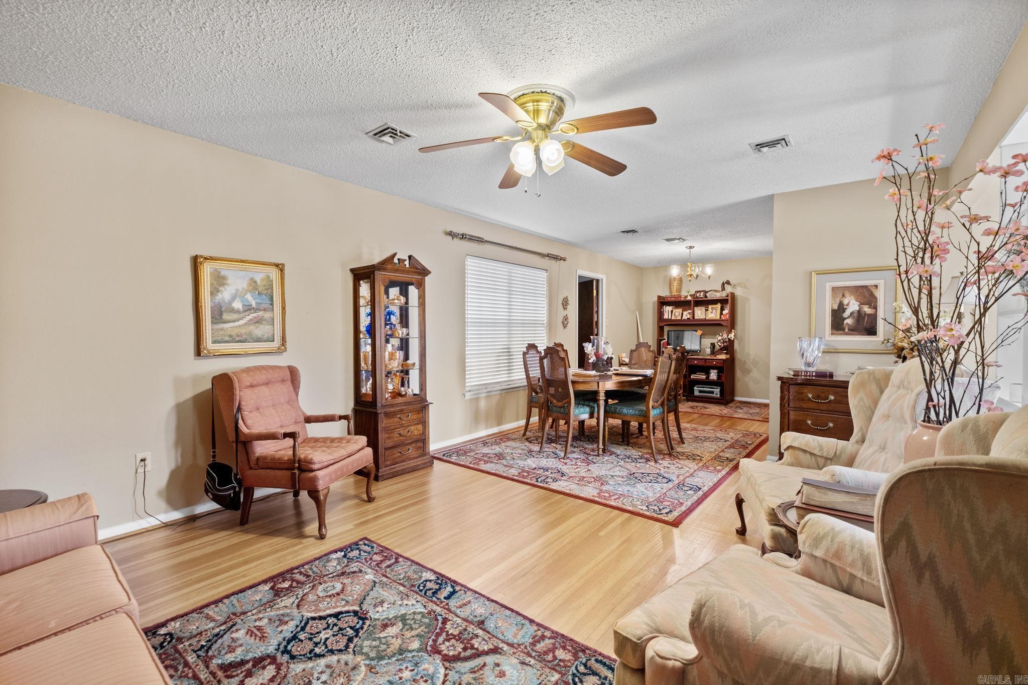 RANCH ESTATE - Residential