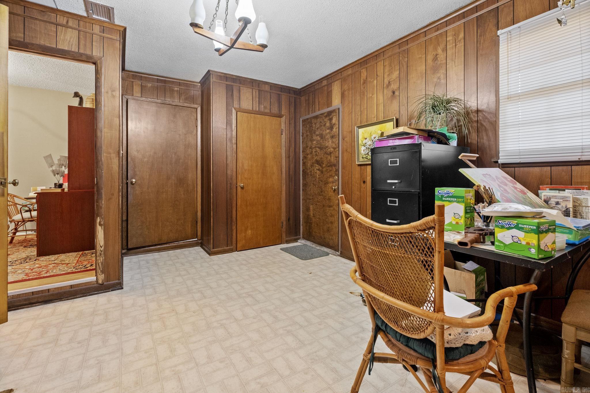 RANCH ESTATE - Residential