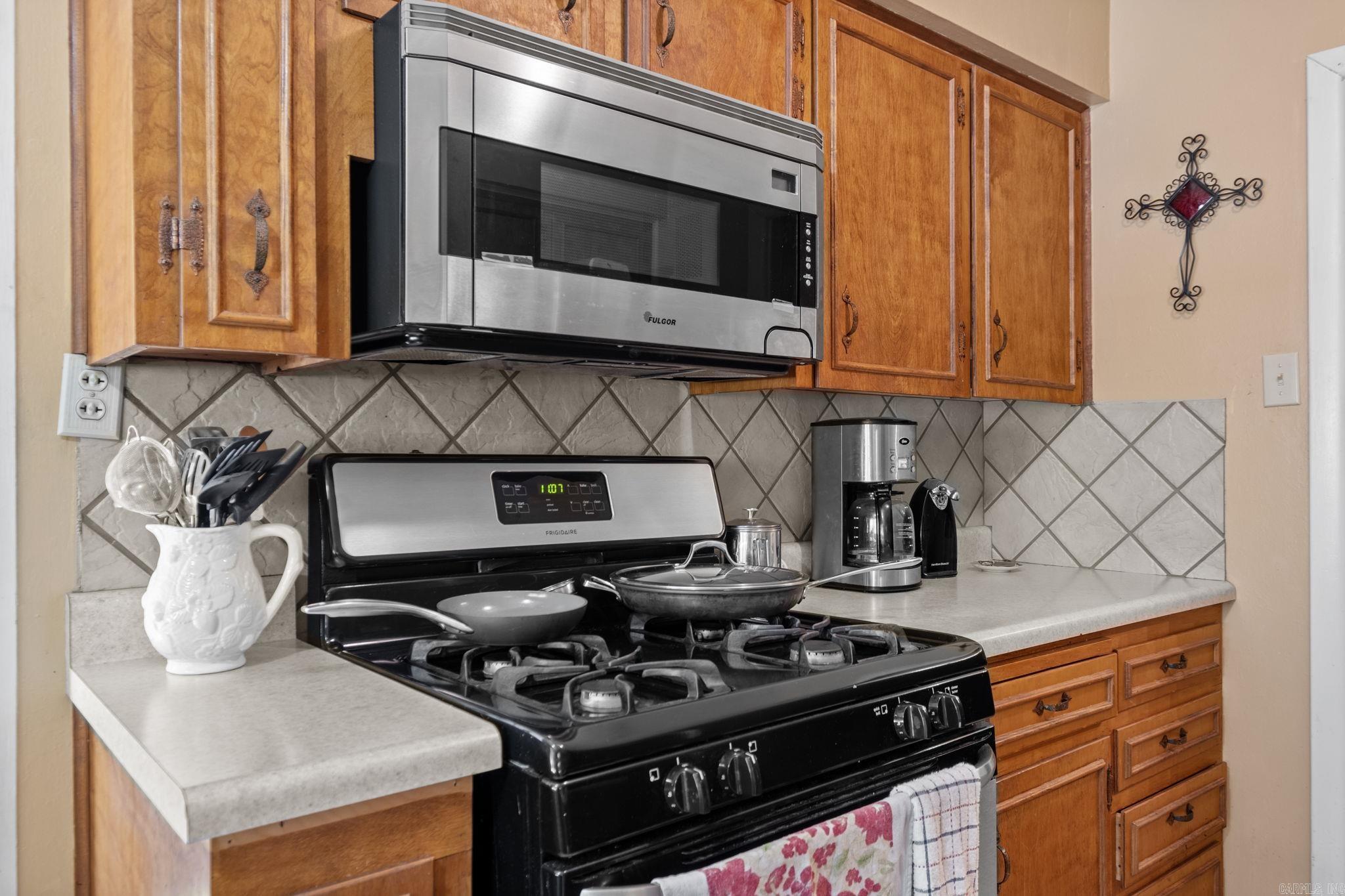 RANCH ESTATE - Residential