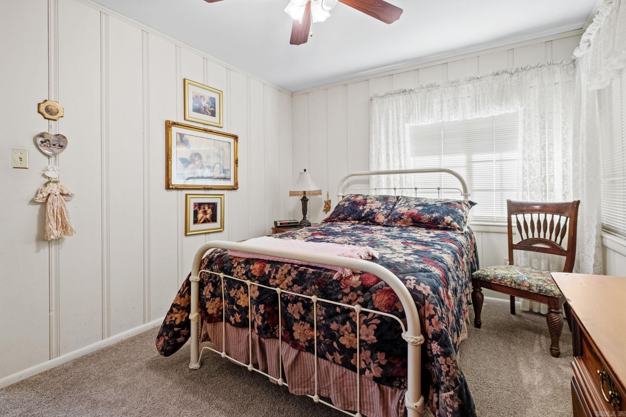 RANCH ESTATE - Residential