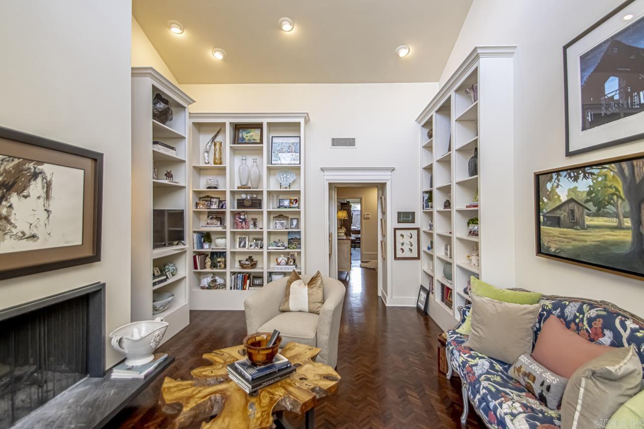 WESTRIVER TOWNHOUSES HPR - Residential