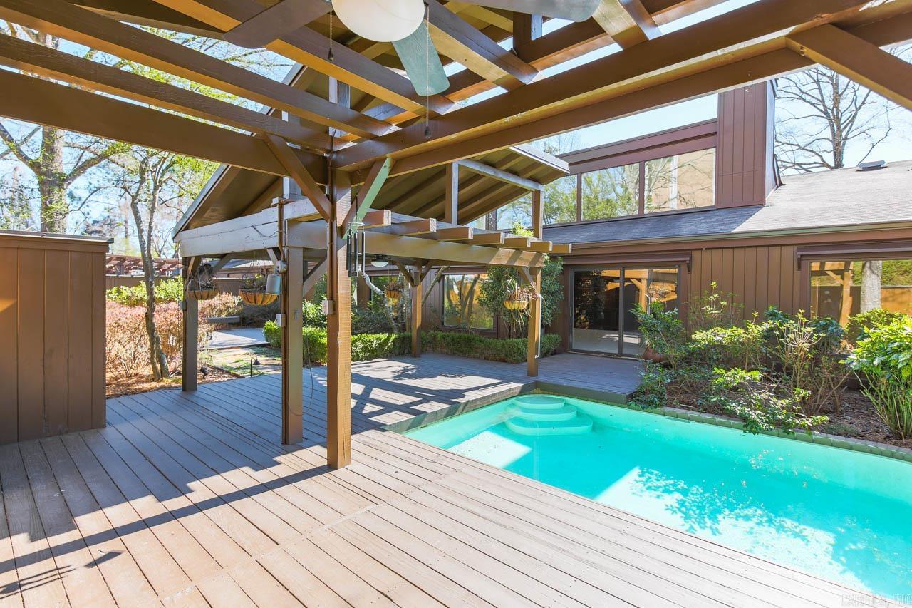 WESTRIVER TOWNHOUSES HPR - Residential