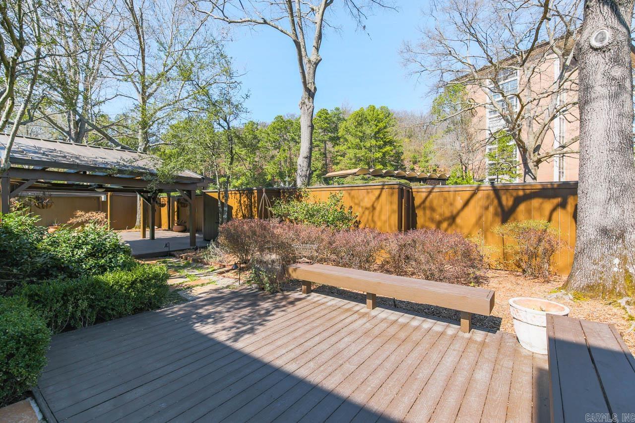 WESTRIVER TOWNHOUSES HPR - Residential