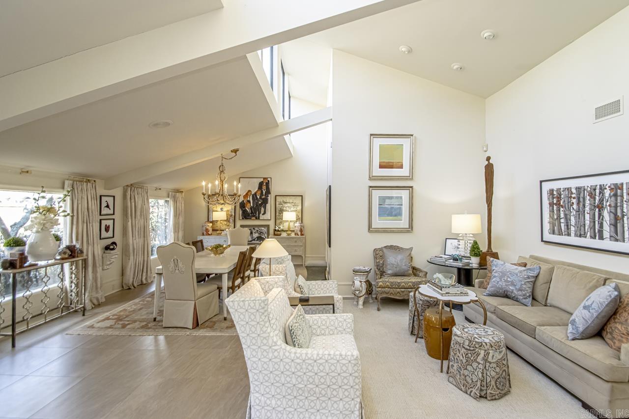 WESTRIVER TOWNHOUSES HPR - Residential