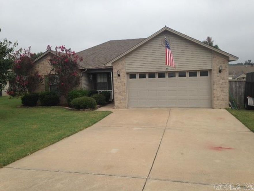 Split Bedroom plan, large open living area, laminate flooring for easy care, fenced back yard.  No smoking.  Pets permitted with restrictions.