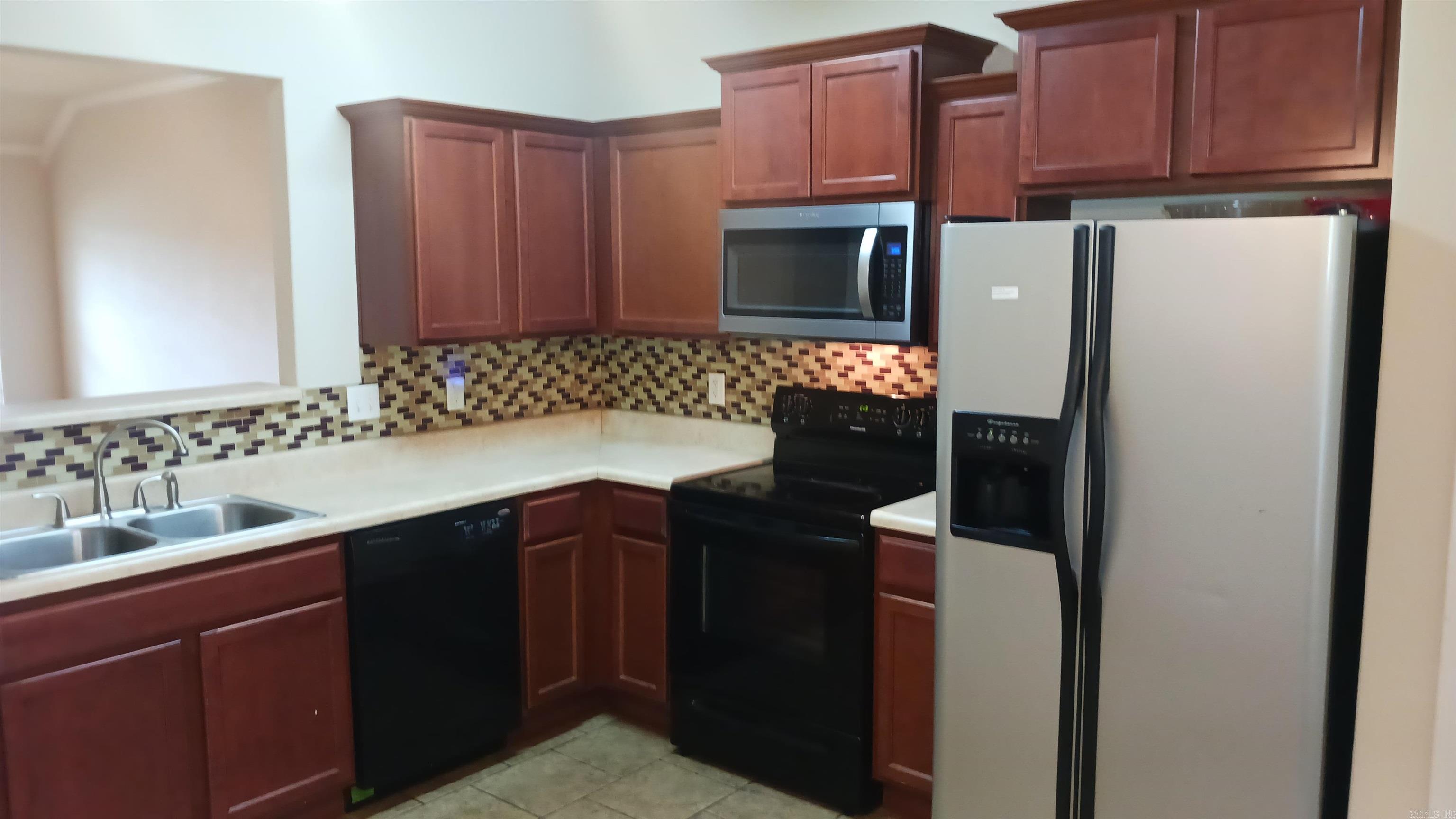 Parkway Meadows - Residential Lease