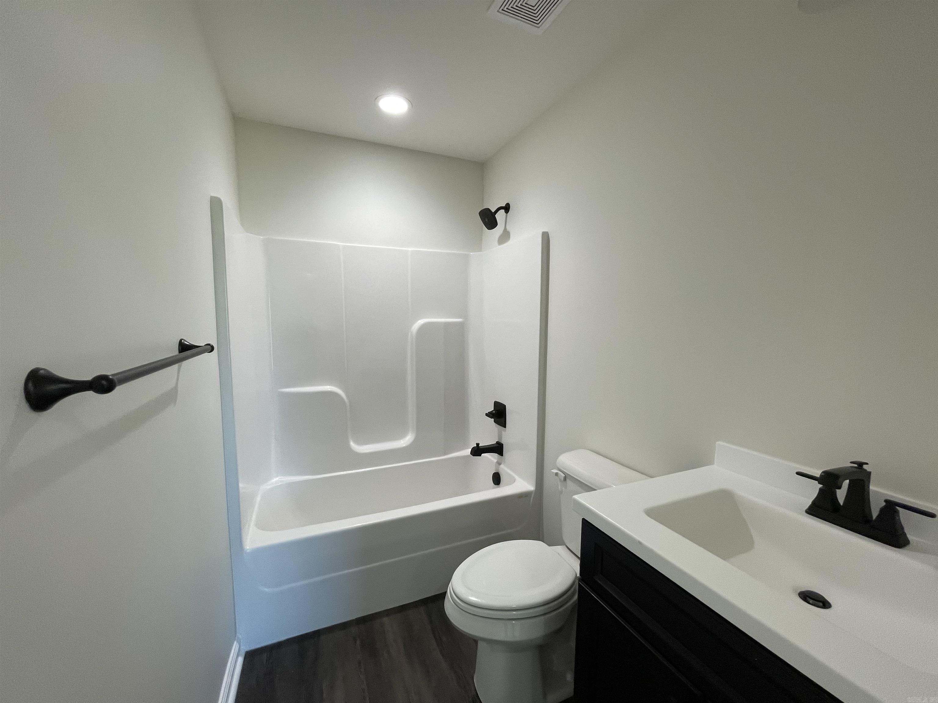 POINSETT LUMBER & MFG CO 4TH - Residential