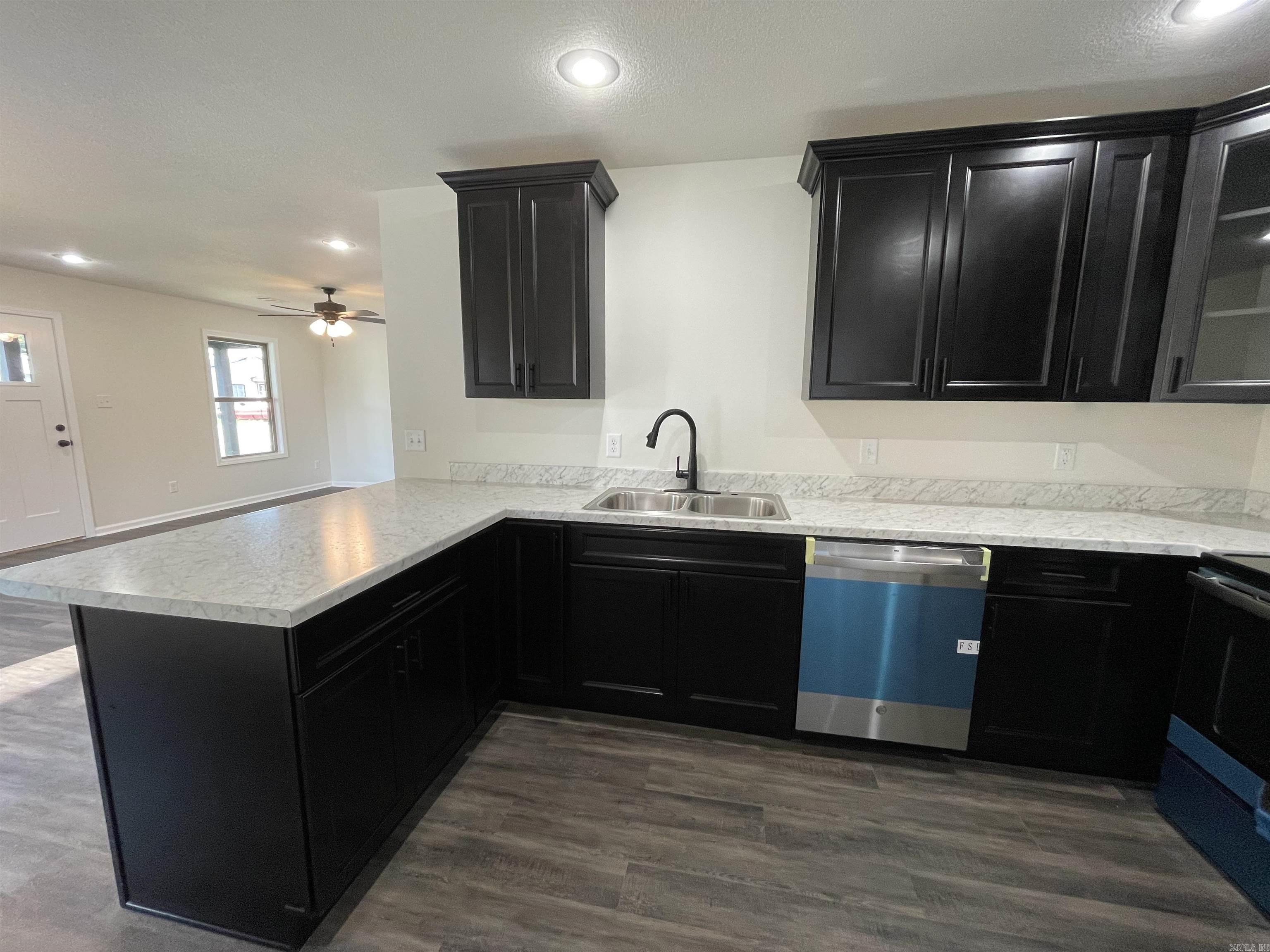 POINSETT LUMBER & MFG CO 4TH - Residential