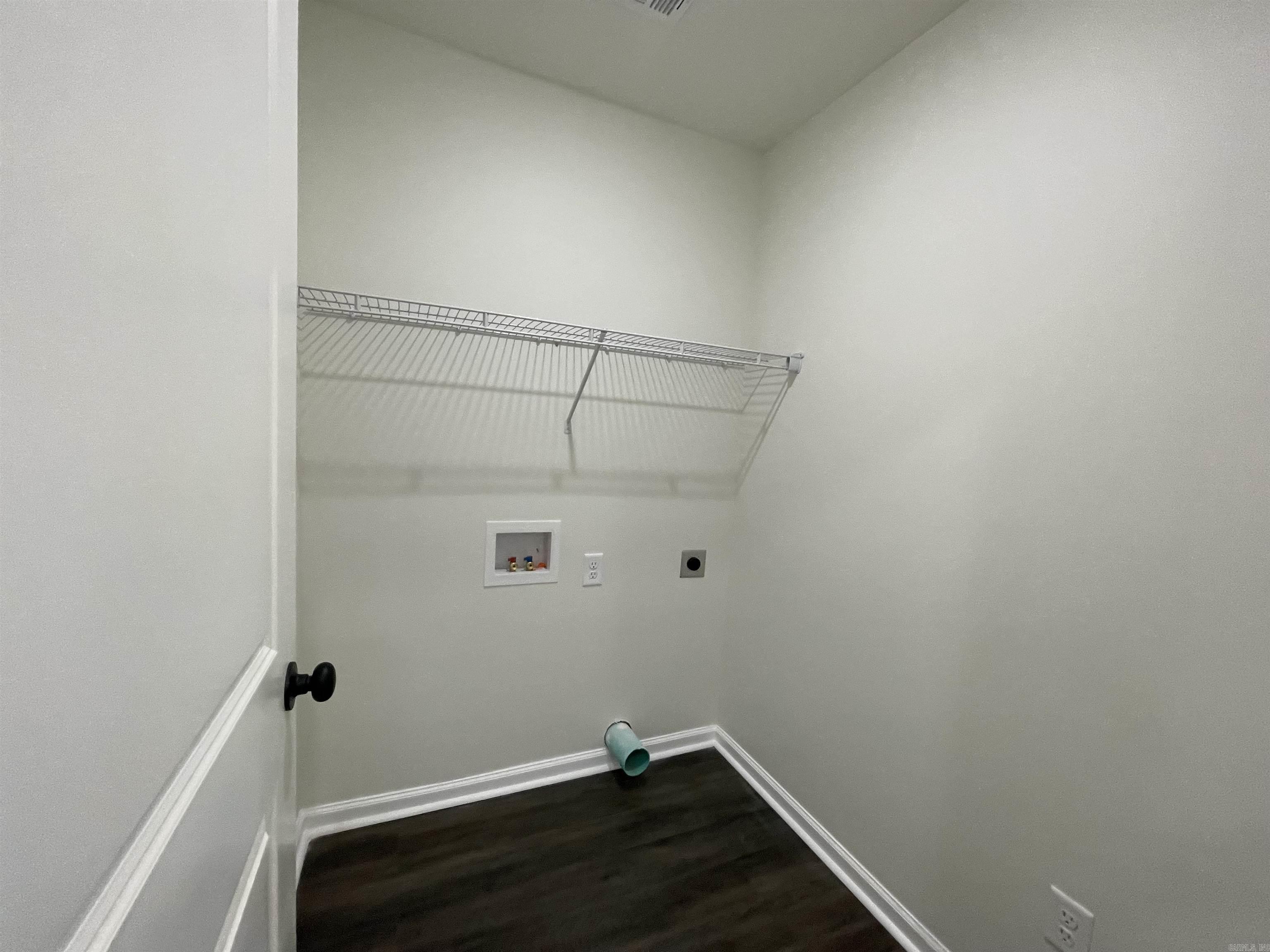 POINSETT LUMBER & MFG CO 4TH - Residential