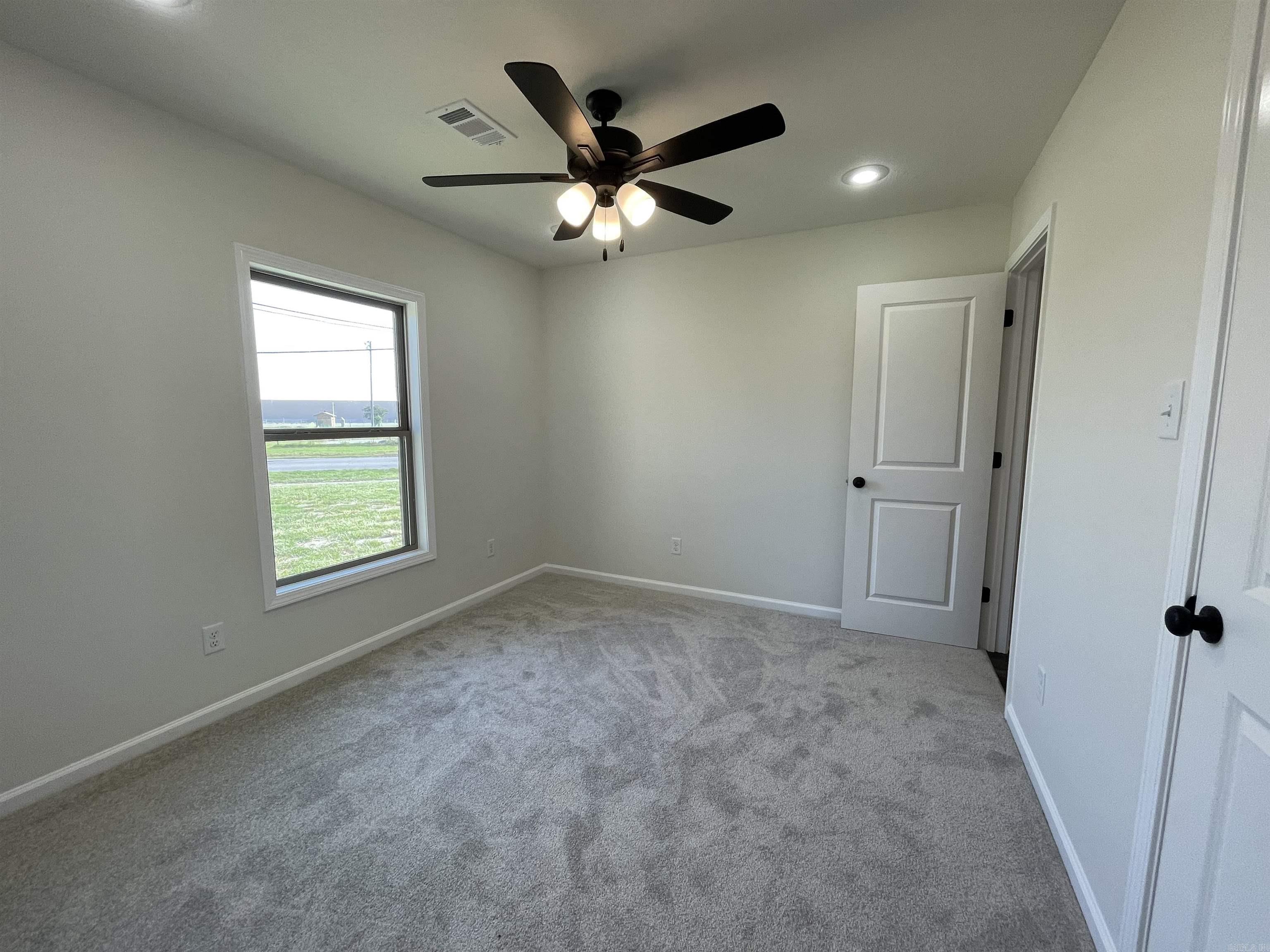 POINSETT LUMBER & MFG CO 4TH - Residential