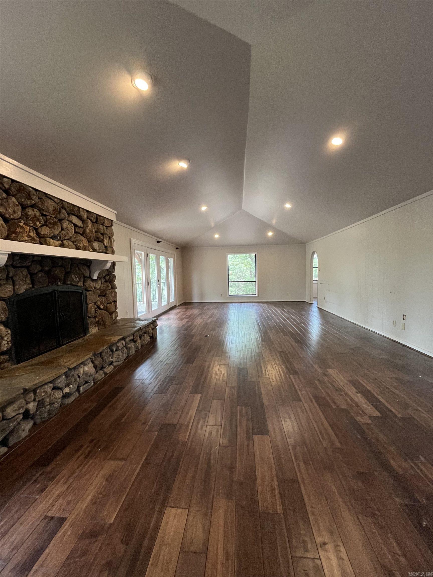 DODSON ACRES, PINEHURST BLOCK - Residential