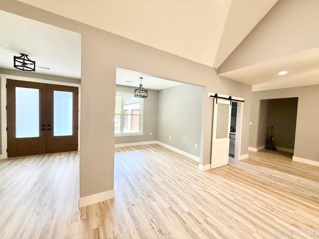 MAJESTIC POINTE - Residential