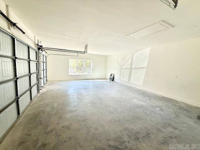 MAJESTIC POINTE - Residential