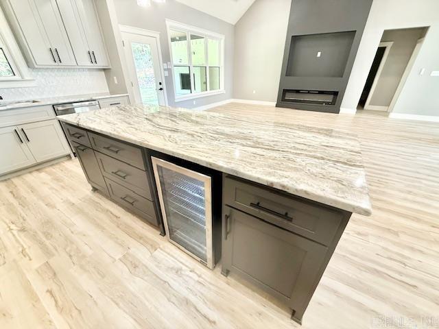 MAJESTIC POINTE - Residential