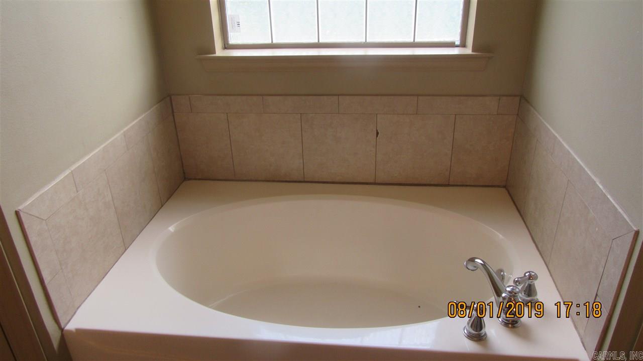 Wisteria Vineyard - Residential Lease