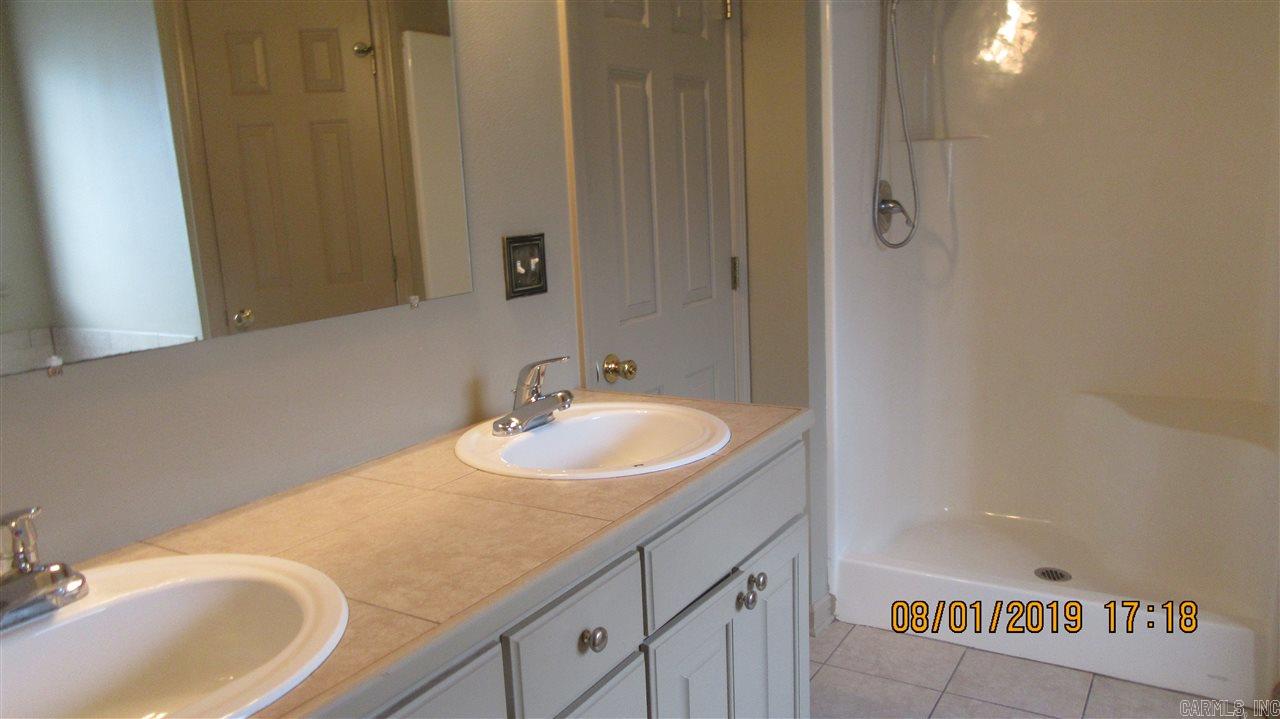 Wisteria Vineyard - Residential Lease