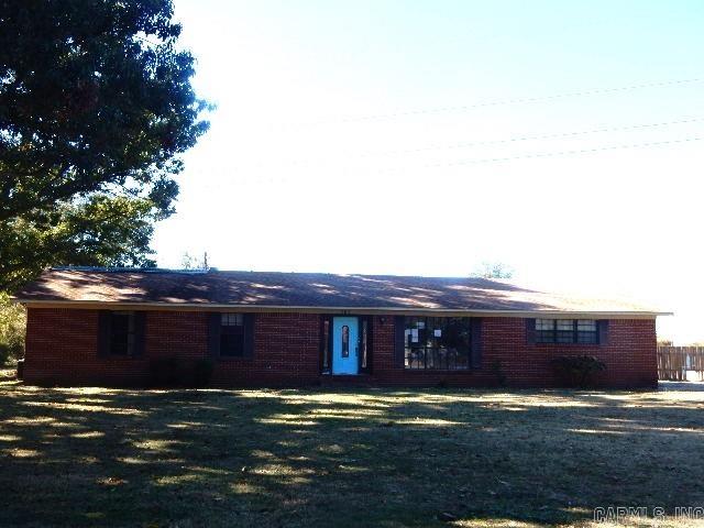 MEADOW LAWN - Residential