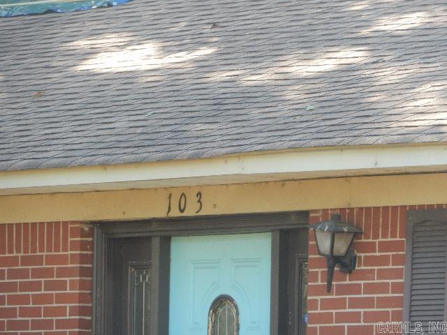 MEADOW LAWN - Residential